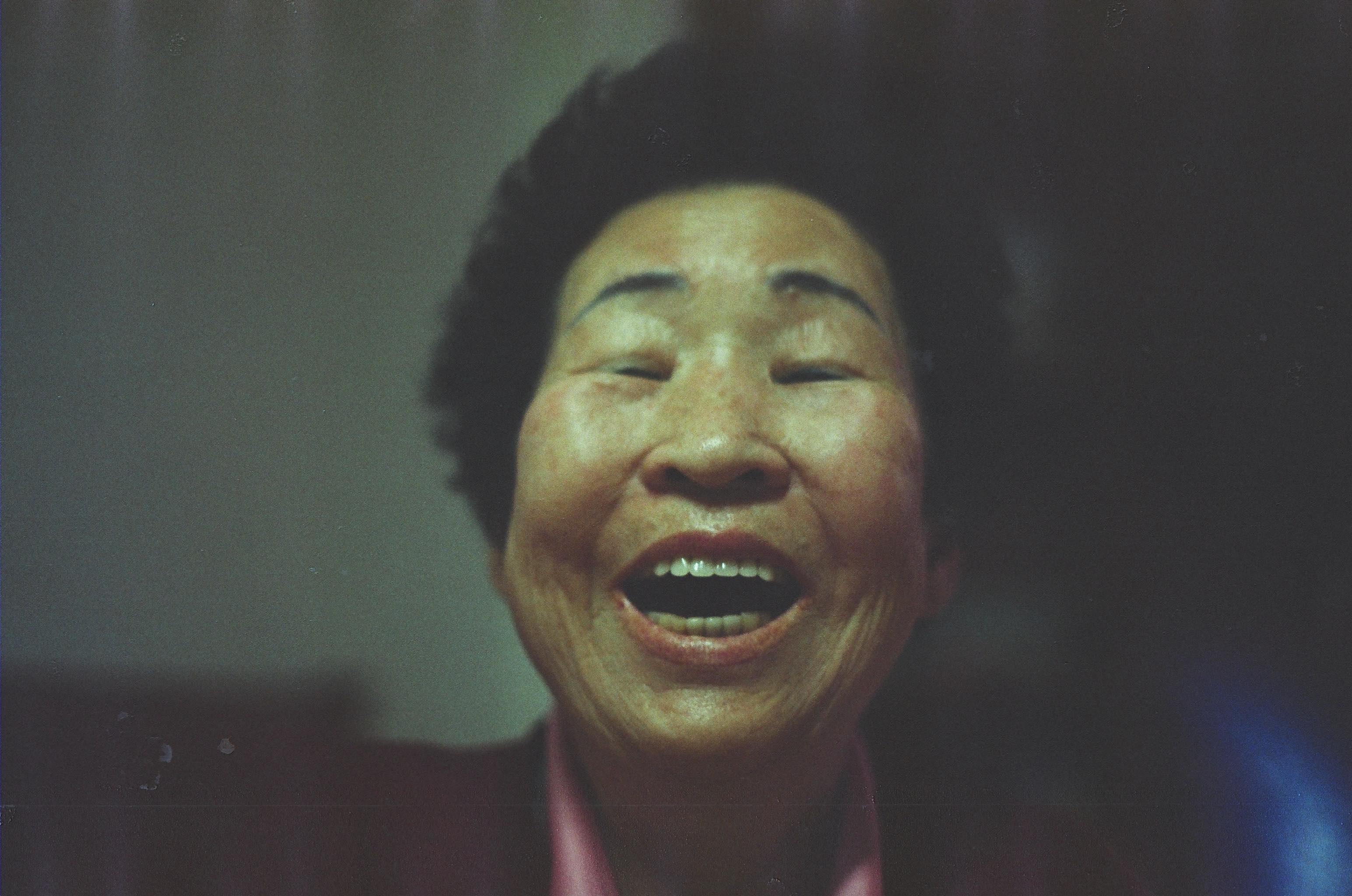 South Koreans photograph 6